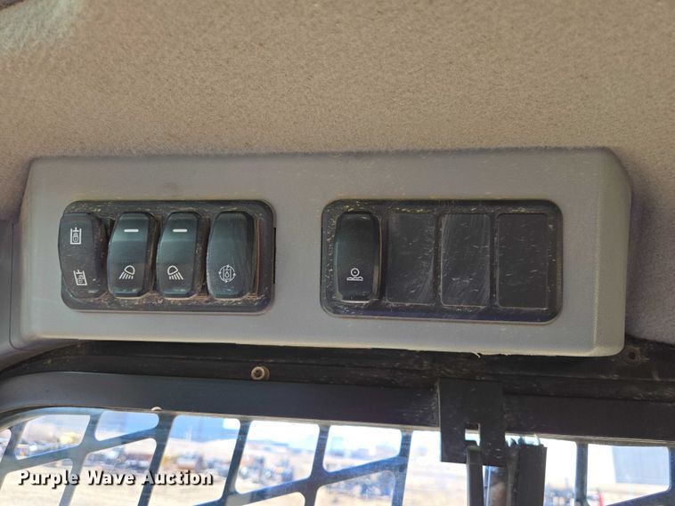 image for item EB1336 2022 Caterpillar 259D3 tracked skid steer loader