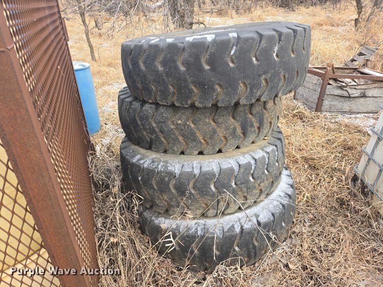 image for item EB1340 (4) 14.00-24 Yokohama tires