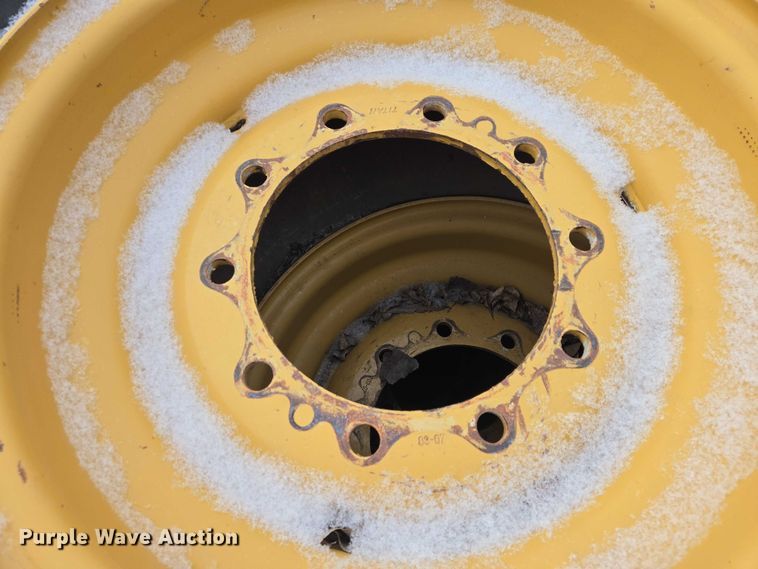 image for item EB1340 (4) 14.00-24 Yokohama tires