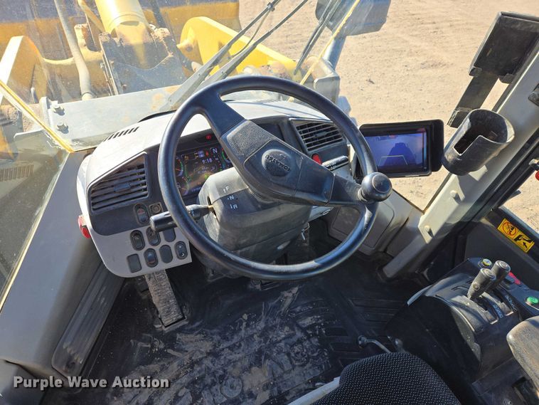 image for item EB1351 2016 Komatsu WA500-8 wheel loader