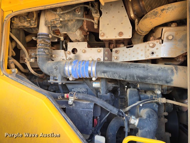 image for item EB1351 2016 Komatsu WA500-8 wheel loader