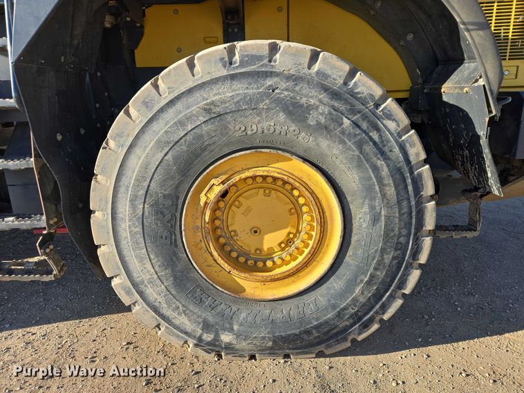 image for item EB1351 2016 Komatsu WA500-8 wheel loader