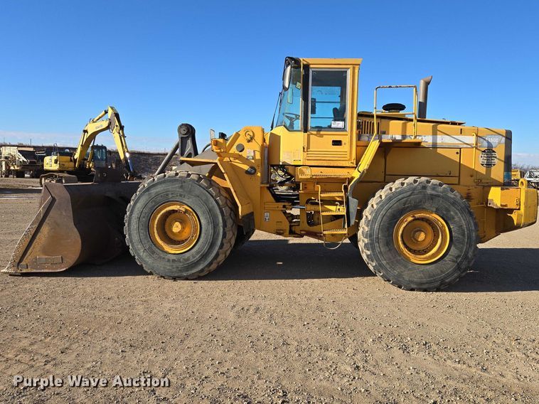 image for item EB1352 1996 Volvo L150C wheel loader