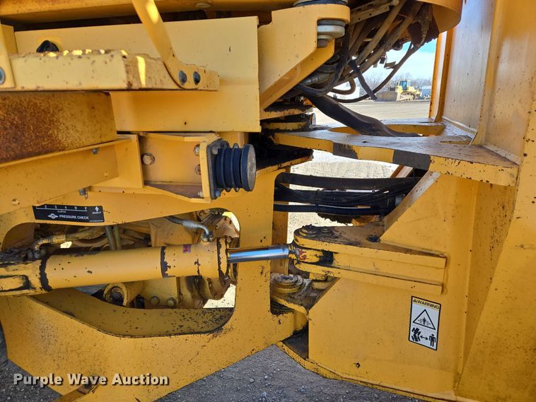 image for item EB1352 1996 Volvo L150C wheel loader