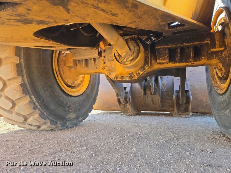 image for item EB1352 1996 Volvo L150C wheel loader