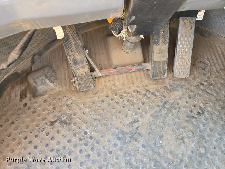 image for item EB1352 1996 Volvo L150C wheel loader