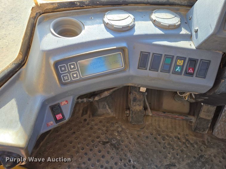 image for item EB1352 1996 Volvo L150C wheel loader