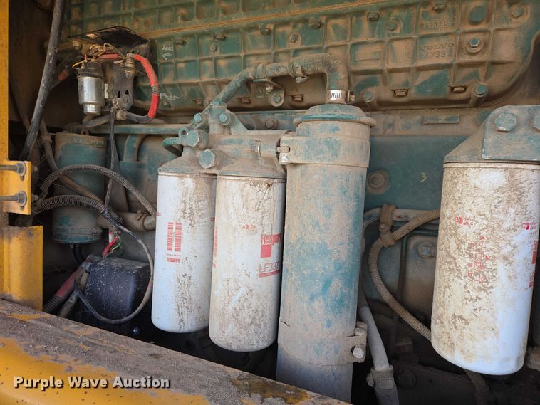 image for item EB1352 1996 Volvo L150C wheel loader