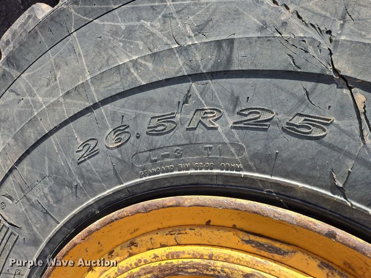 image for item EB1352 1996 Volvo L150C wheel loader