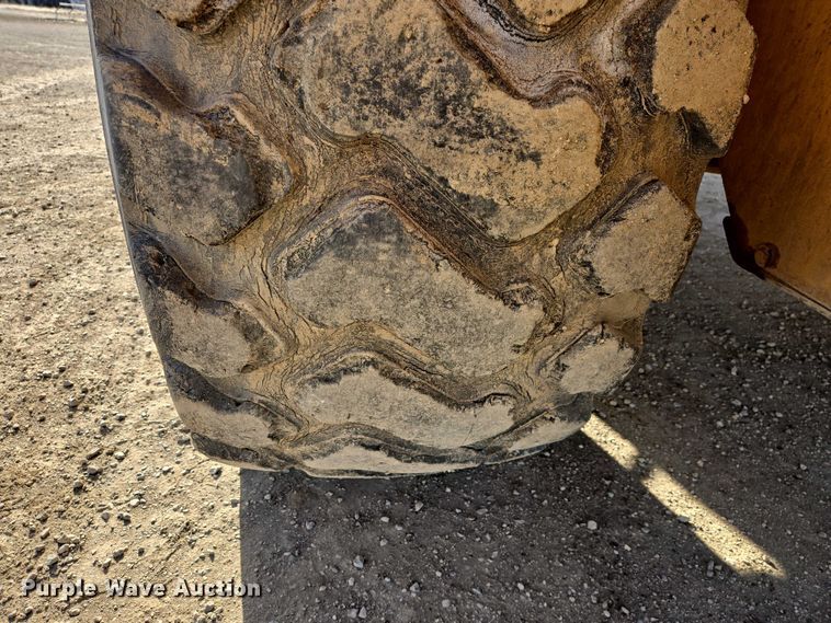 image for item EB1352 1996 Volvo L150C wheel loader