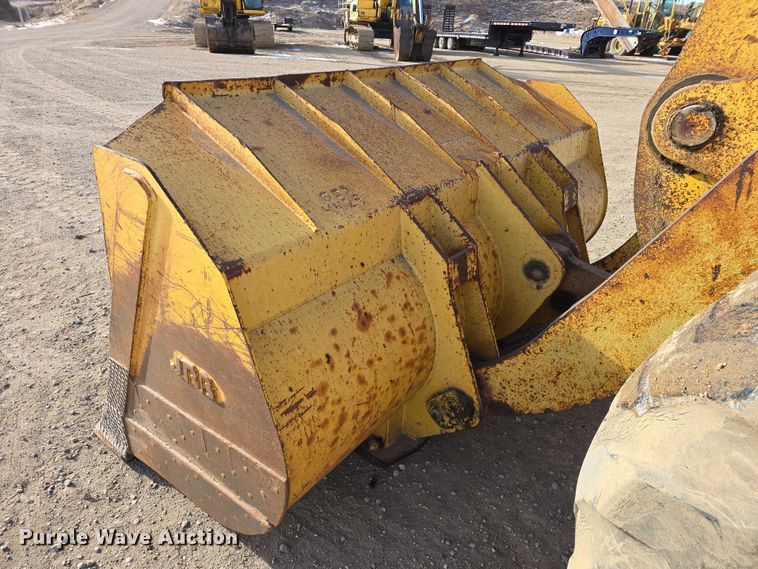 image for item EB1353 1997 Komatsu WA380-3L wheel loader