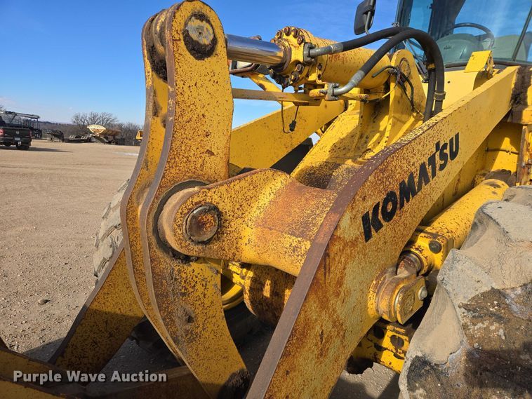 image for item EB1353 1997 Komatsu WA380-3L wheel loader