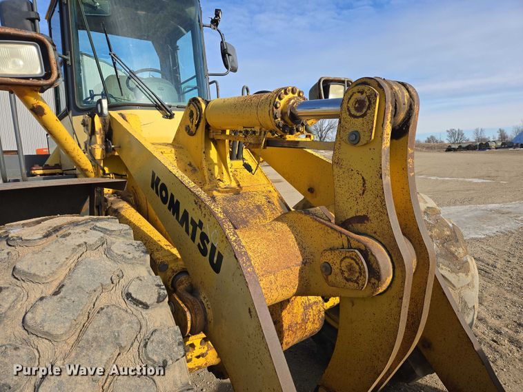 image for item EB1353 1997 Komatsu WA380-3L wheel loader