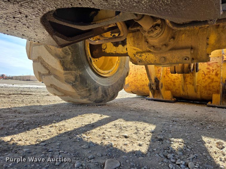 image for item EB1353 1997 Komatsu WA380-3L wheel loader