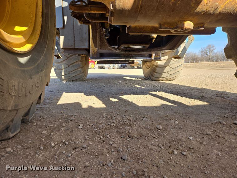 image for item EB1353 1997 Komatsu WA380-3L wheel loader