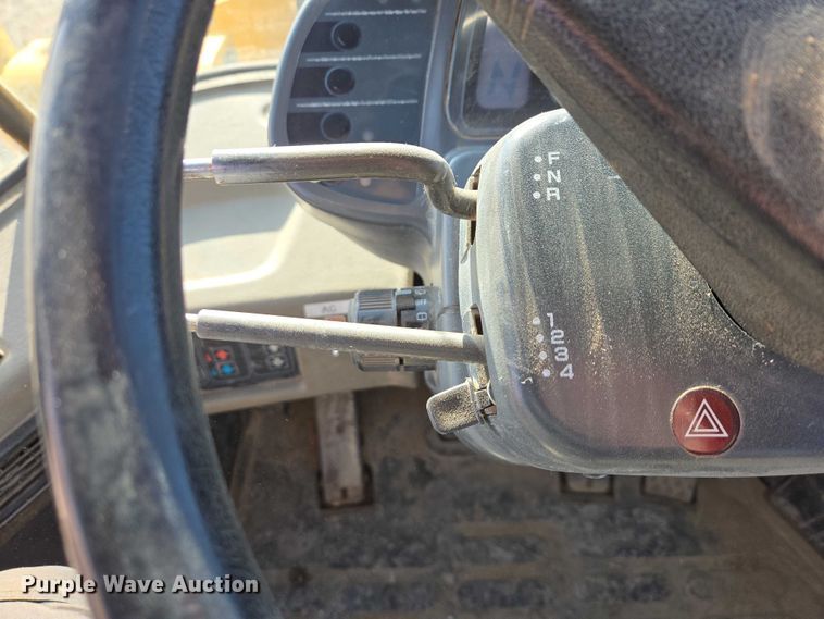 image for item EB1353 1997 Komatsu WA380-3L wheel loader