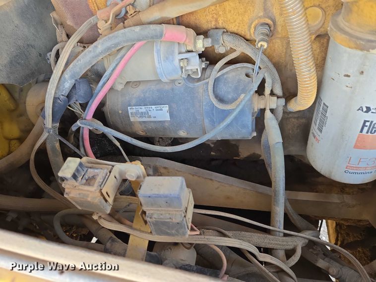 image for item EB1353 1997 Komatsu WA380-3L wheel loader