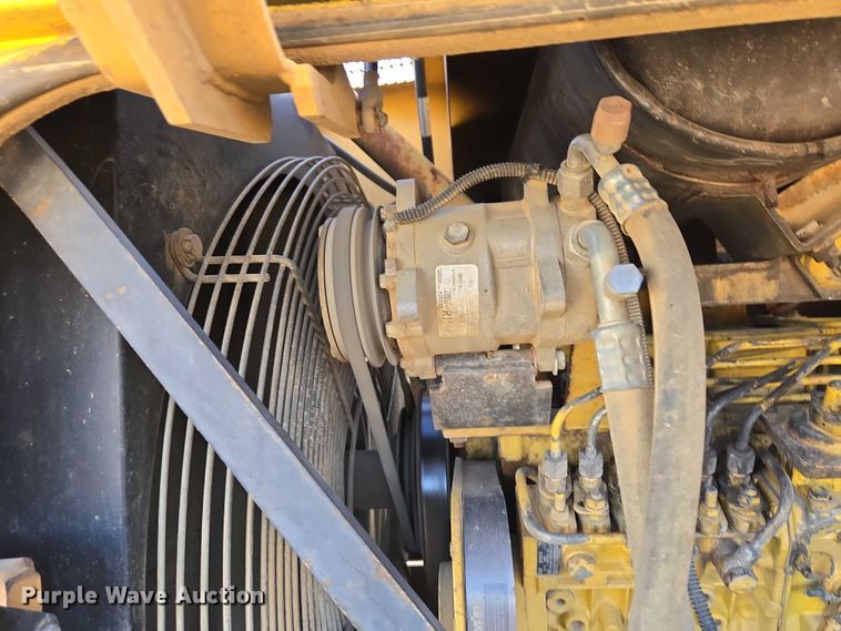 image for item EB1353 1997 Komatsu WA380-3L wheel loader
