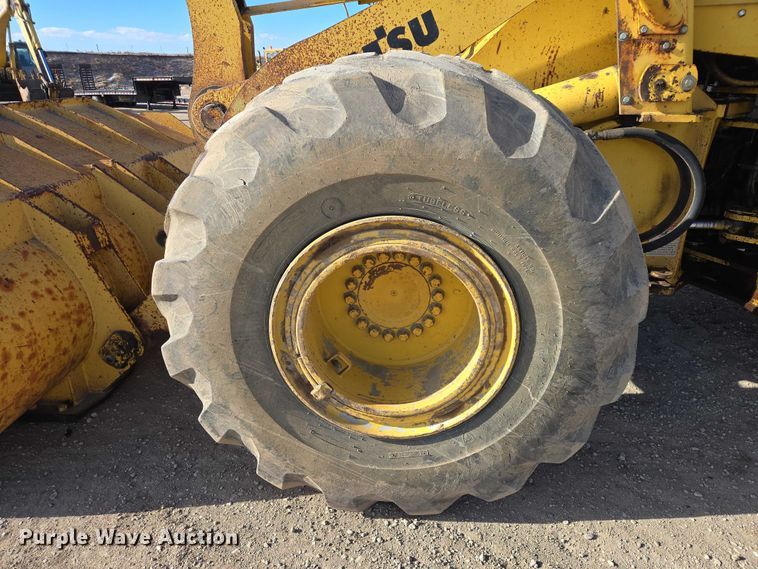 image for item EB1353 1997 Komatsu WA380-3L wheel loader
