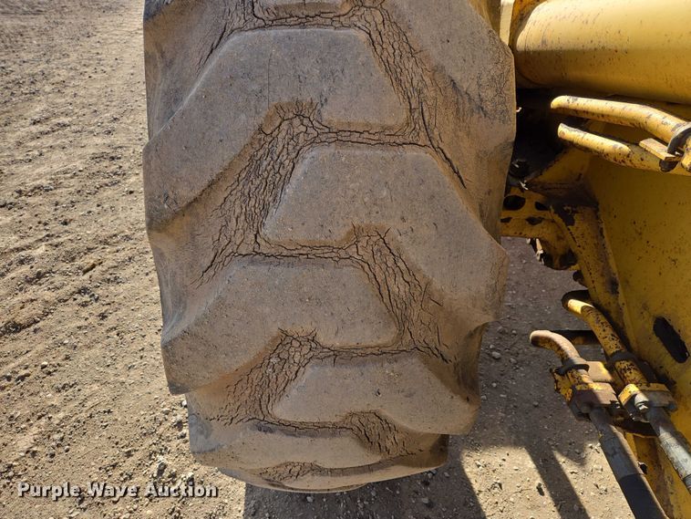 image for item EB1353 1997 Komatsu WA380-3L wheel loader