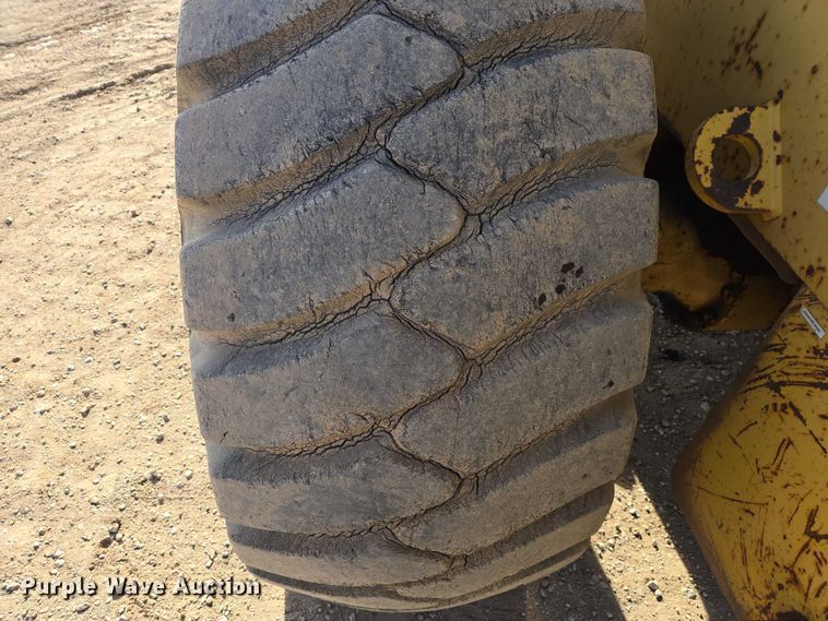 image for item EB1353 1997 Komatsu WA380-3L wheel loader