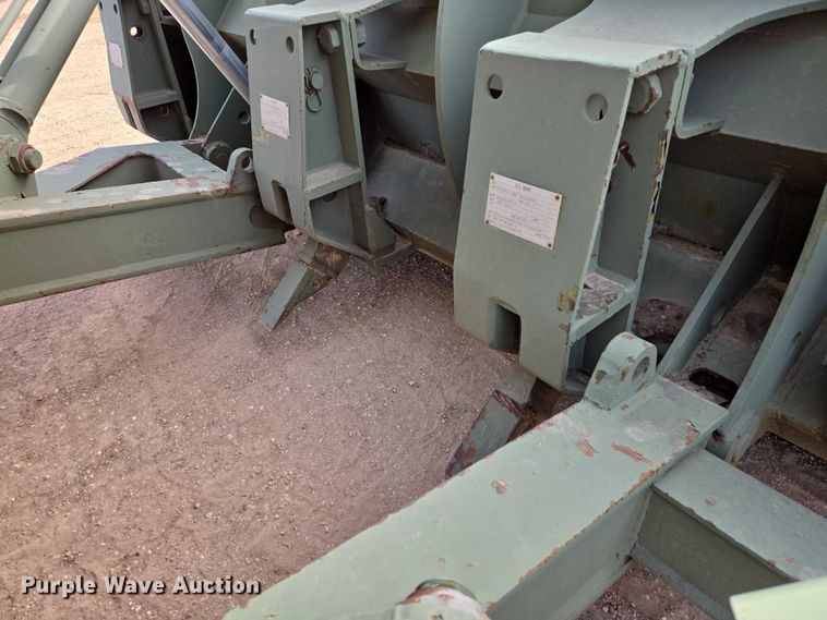 image for item EB1355 1967 Clark 290M scraper