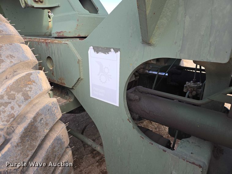 image for item EB1355 1967 Clark 290M scraper