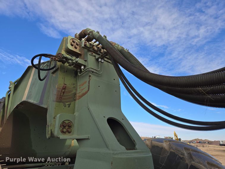 image for item EB1355 1967 Clark 290M scraper