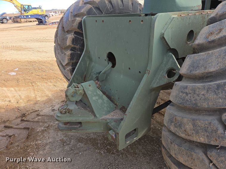 image for item EB1355 1967 Clark 290M scraper