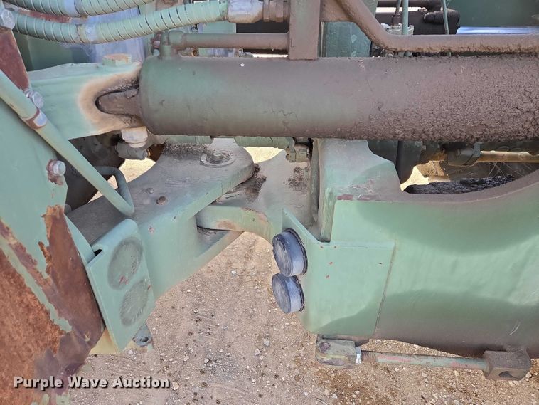 image for item EB1355 1967 Clark 290M scraper