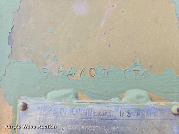 image for item EB1355 1967 Clark 290M scraper