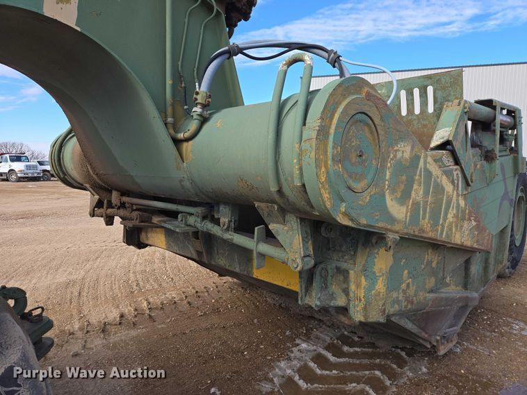 image for item EB1355 1967 Clark 290M scraper