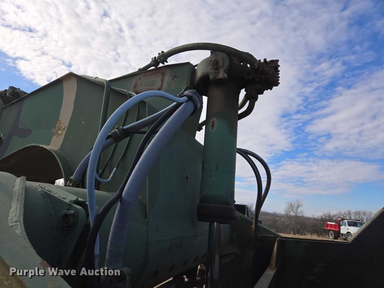 image for item EB1355 1967 Clark 290M scraper