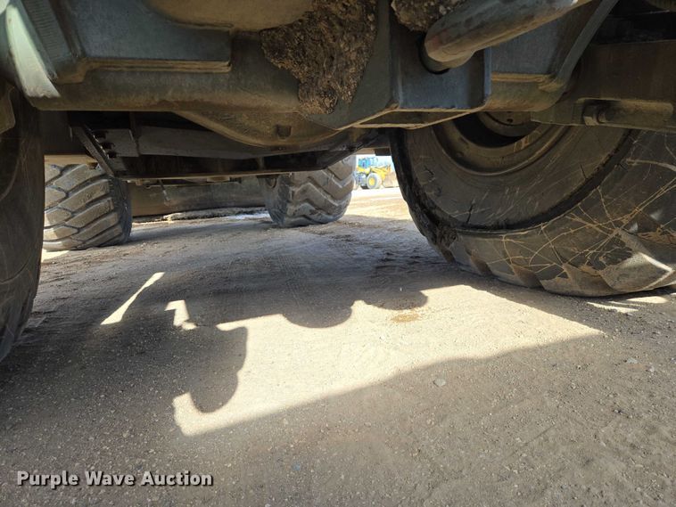 image for item EB1355 1967 Clark 290M scraper