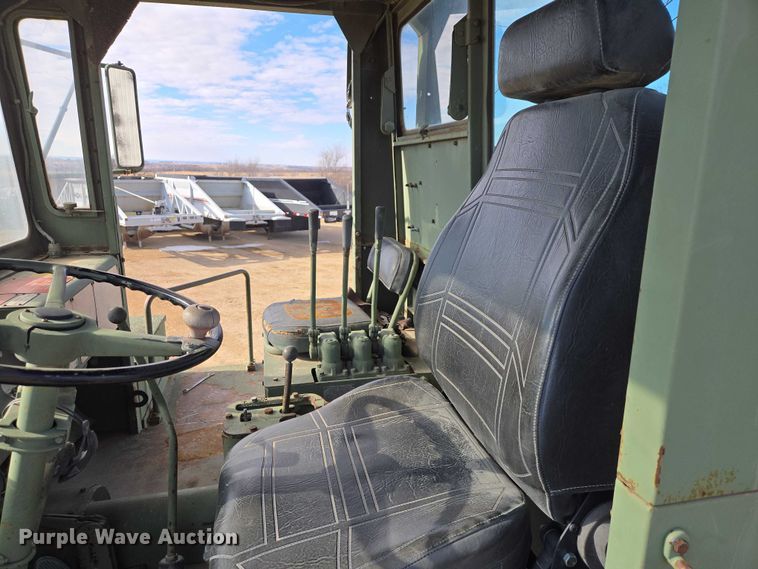 image for item EB1355 1967 Clark 290M scraper