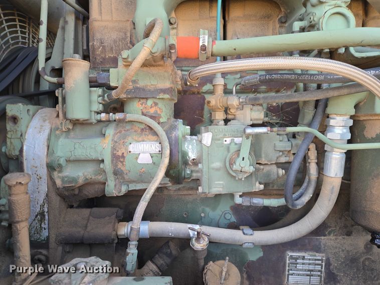 image for item EB1355 1967 Clark 290M scraper