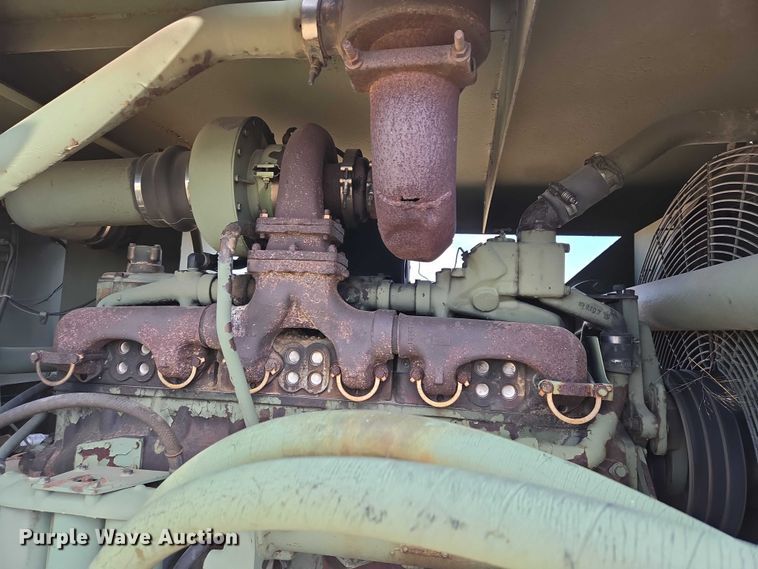 image for item EB1355 1967 Clark 290M scraper