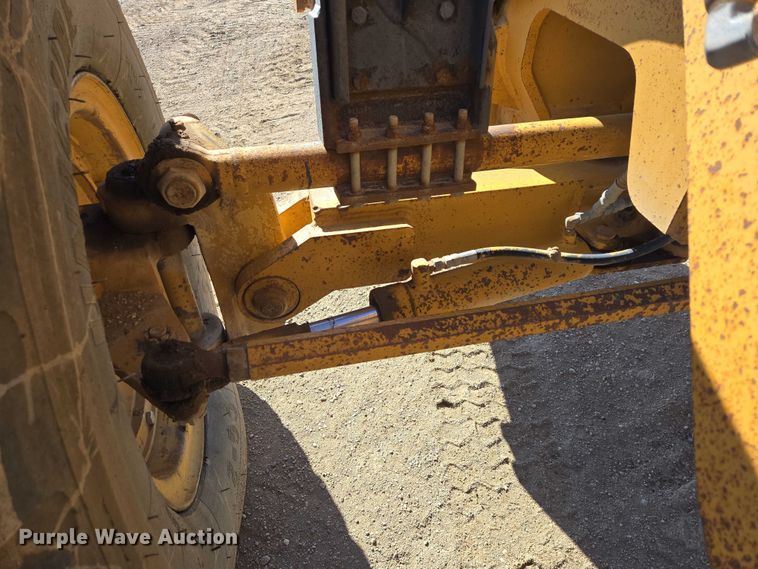 image for item EB1356 1993 Dresser 850 motor grader