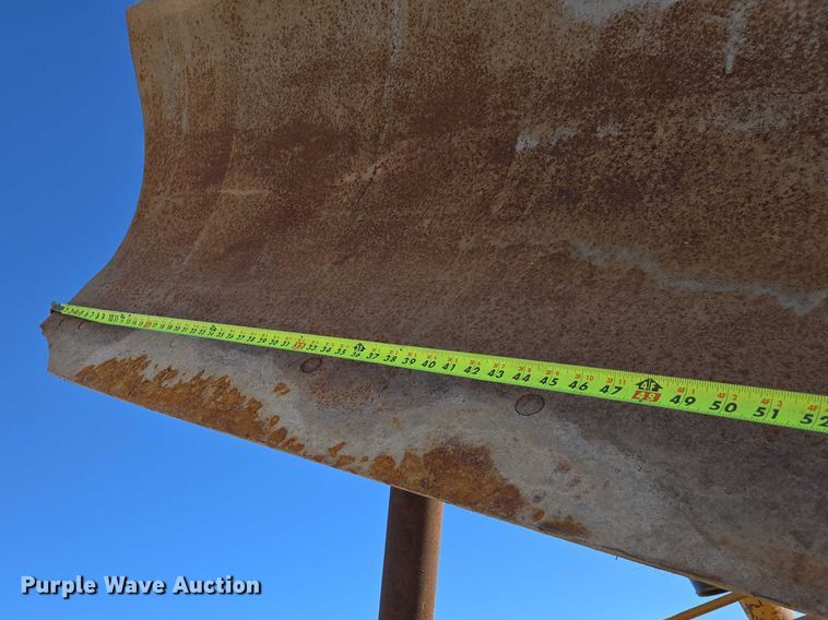 image for item EB1356 1993 Dresser 850 motor grader