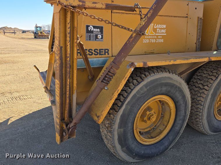 image for item EB1356 1993 Dresser 850 motor grader