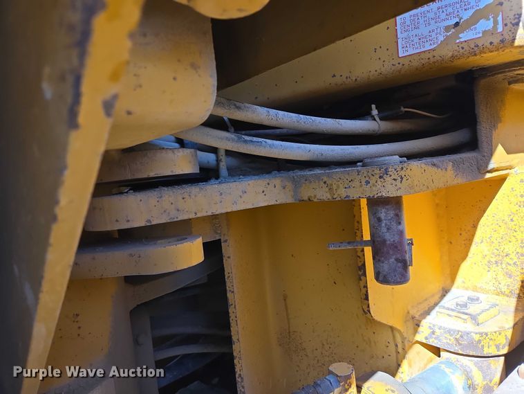 image for item EB1356 1993 Dresser 850 motor grader