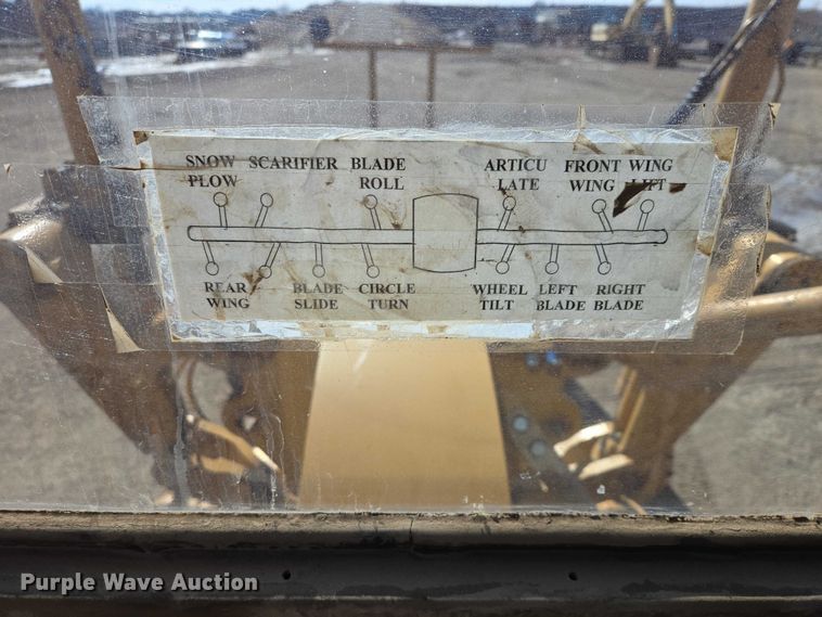 image for item EB1356 1993 Dresser 850 motor grader