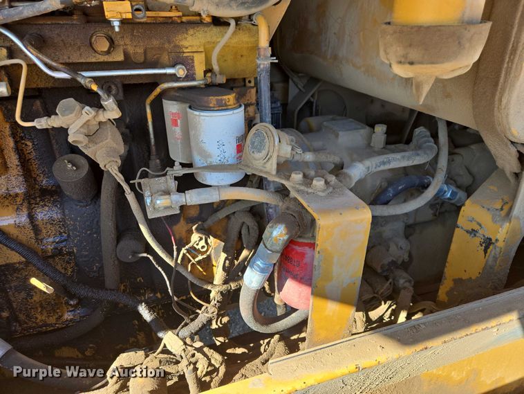 image for item EB1356 1993 Dresser 850 motor grader