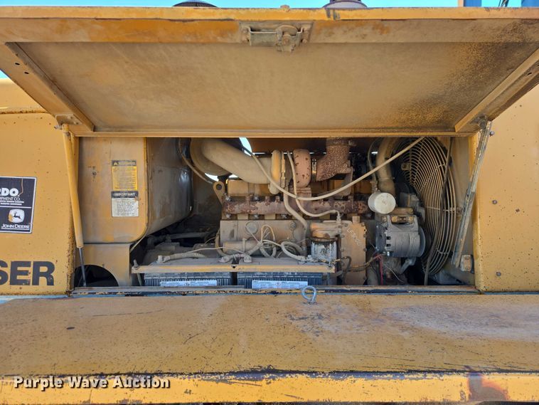 image for item EB1356 1993 Dresser 850 motor grader