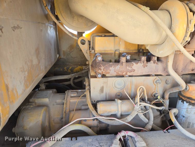 image for item EB1356 1993 Dresser 850 motor grader