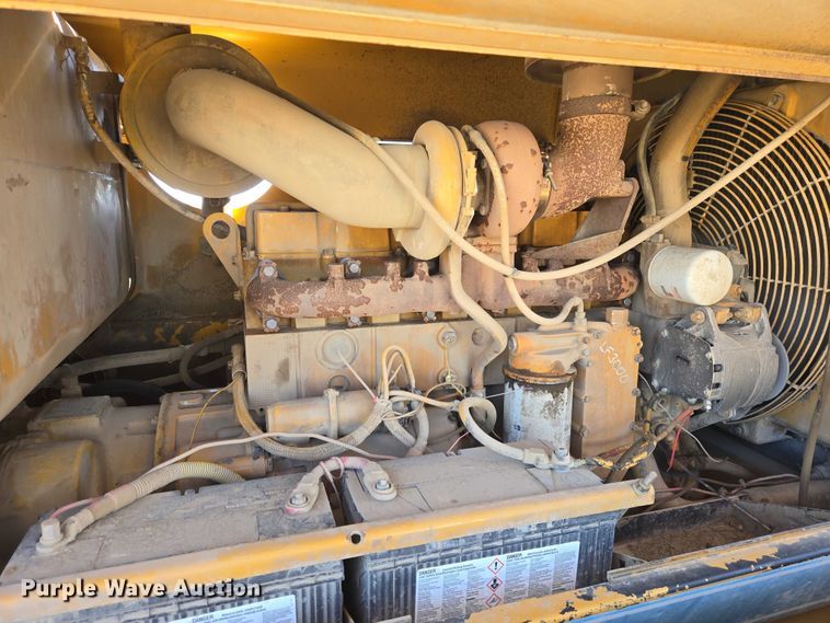 image for item EB1356 1993 Dresser 850 motor grader
