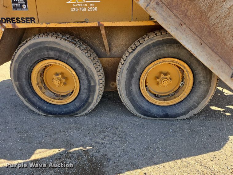 image for item EB1356 1993 Dresser 850 motor grader