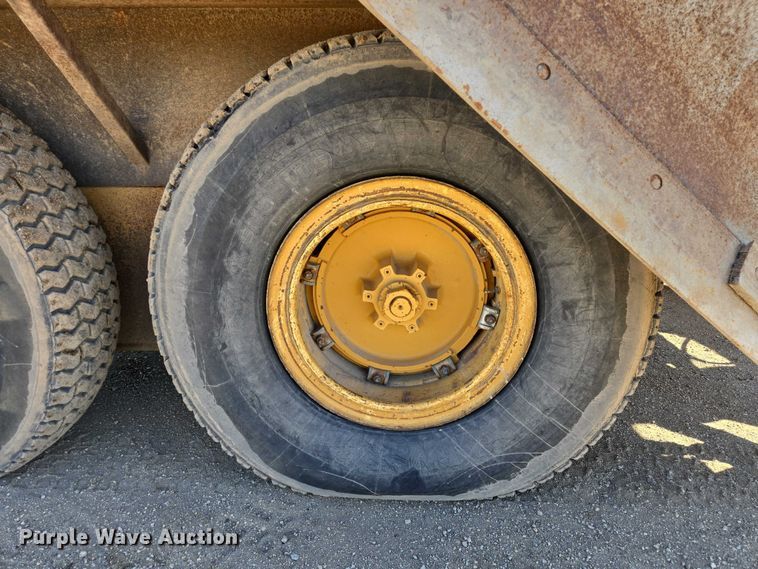 image for item EB1356 1993 Dresser 850 motor grader