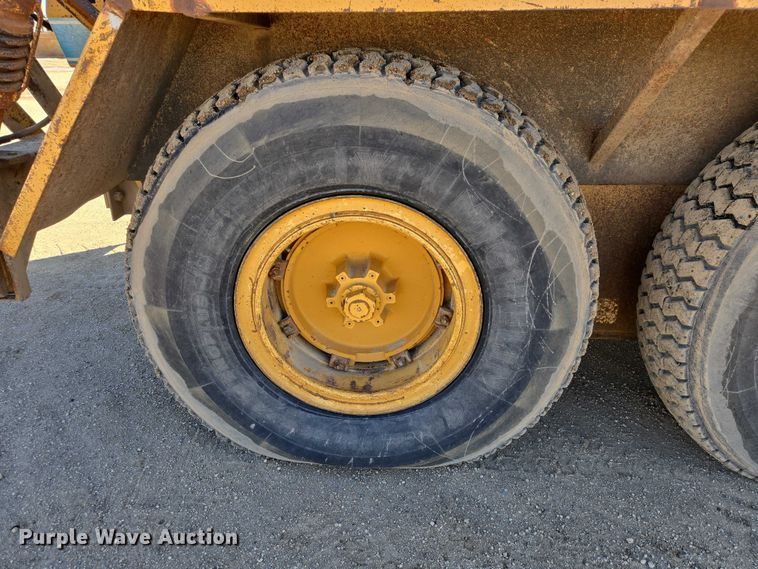 image for item EB1356 1993 Dresser 850 motor grader