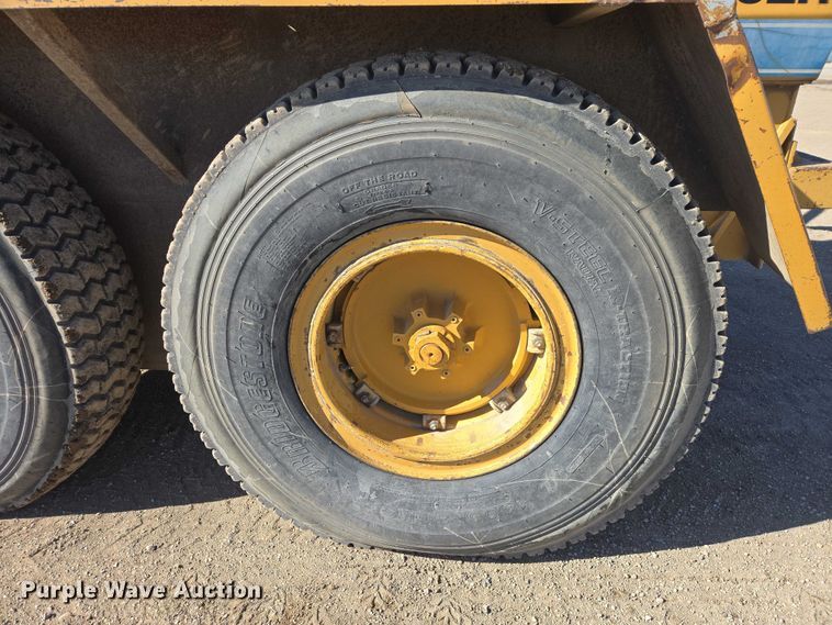 image for item EB1356 1993 Dresser 850 motor grader